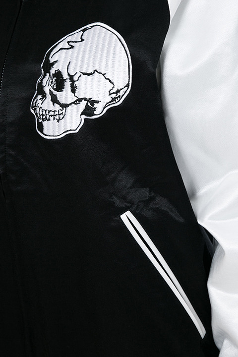 「天元突破グレンラガン×SuperGroupies」ヨーコモデル スカジャン 価格 28,000円(税別) (C)GAINAX・中島かずき／アニプレックス・KONAMI・テレビ東京・電通