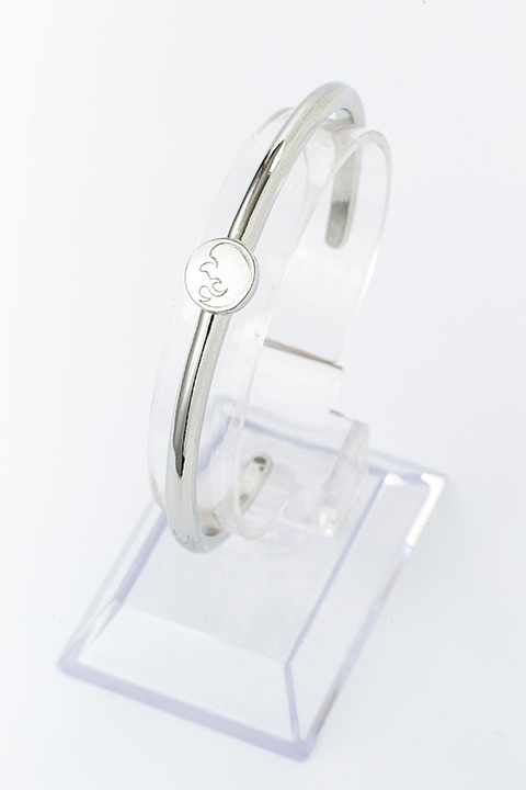 「天元突破グレンラガン×SuperGroupies」ヨーコモデル ブレスレット 価格 4,800円(税別) (C)GAINAX・中島かずき／アニプレックス・KONAMI・テレビ東京・電通