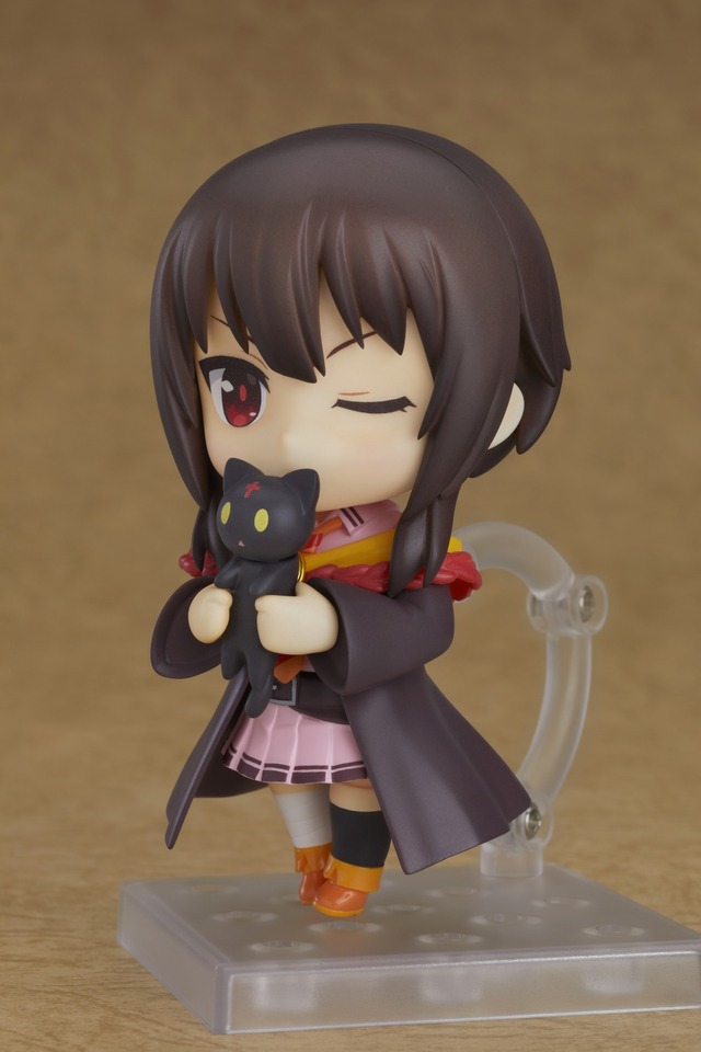 「ねんどろいど めぐみん 学生服Ver.」4,500円（税込）(C)2017 暁なつめ・三嶋くろね／KADOKAWA／このすば2製作委員会