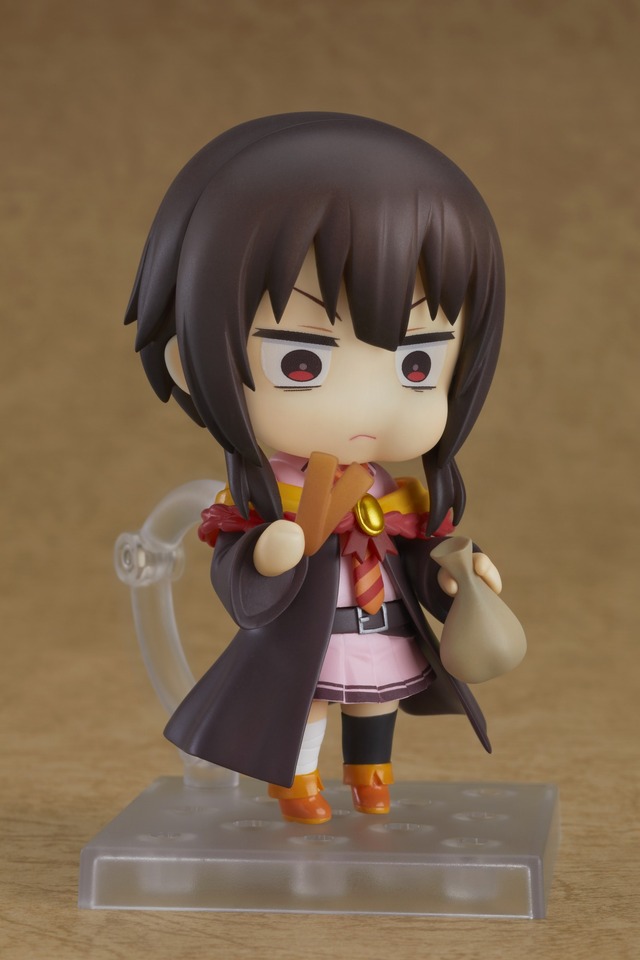 「ねんどろいど めぐみん 学生服Ver.」4,500円（税込）(C)2017 暁なつめ・三嶋くろね／KADOKAWA／このすば2製作委員会