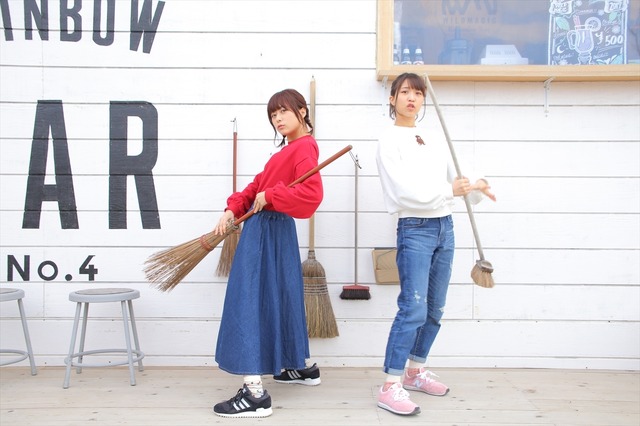 【収録オフショット】待望の初“外ロケ”回！視聴者に向けての直筆メッセージも「水瀬いのりと大西 沙織のPick Up Girls」第14回