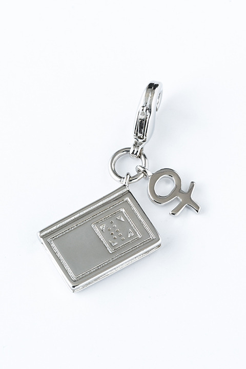 『ジョーカー・ゲーム』チャームセット(Bセット) ／各9,800円(税別)(C)柳広司・KADOKAWA／JOKER GAME ANIMATION PROJECT