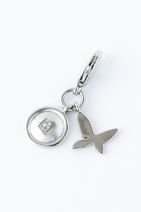 『ジョーカー・ゲーム』チャームセット(Bセット) ／各9,800円(税別)(C)柳広司・KADOKAWA／JOKER GAME ANIMATION PROJECT