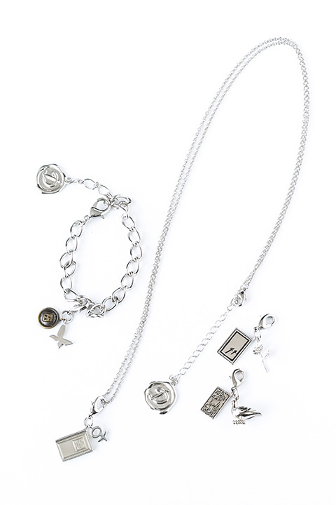 『ジョーカー・ゲーム』チャームセット(Bセット) ／各9,800円(税別)(C)柳広司・KADOKAWA／JOKER GAME ANIMATION PROJECT