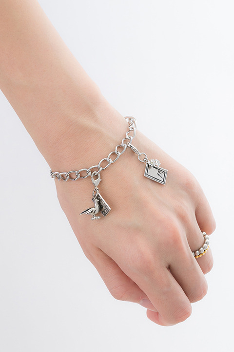 『ジョーカー・ゲーム』チャームセット(Bセット) ／各9,800円(税別)(C)柳広司・KADOKAWA／JOKER GAME ANIMATION PROJECT