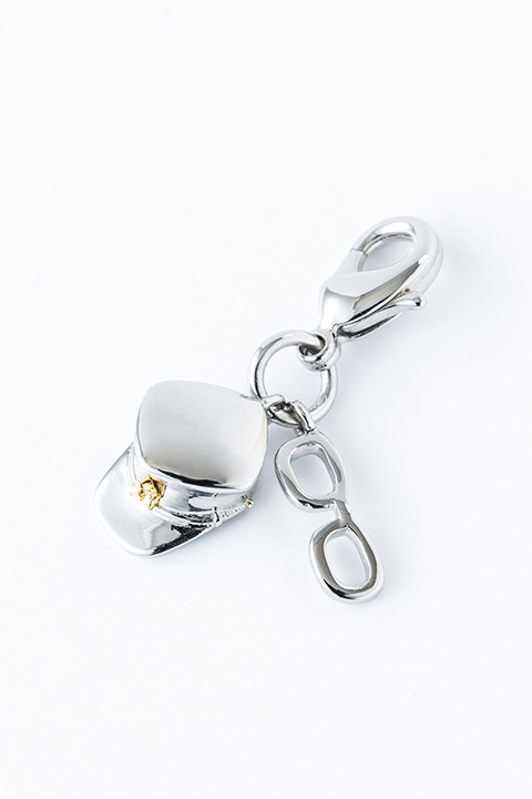 『ジョーカー・ゲーム』チャームセット(Cセット) ／各9,800円(税別)(C)柳広司・KADOKAWA／JOKER GAME ANIMATION PROJECT