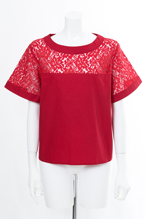 「カットソー（おそ松モデル）」10,800円（税別）(C)赤塚不二夫／おそ松さん製作委員会