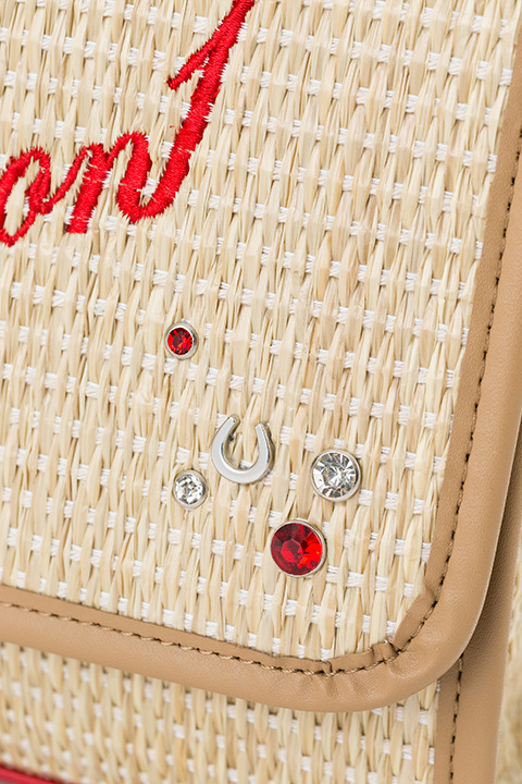 「バッグ（おそ松モデル）」10,800円（税別） (C)赤塚不二夫／おそ松さん製作委員会