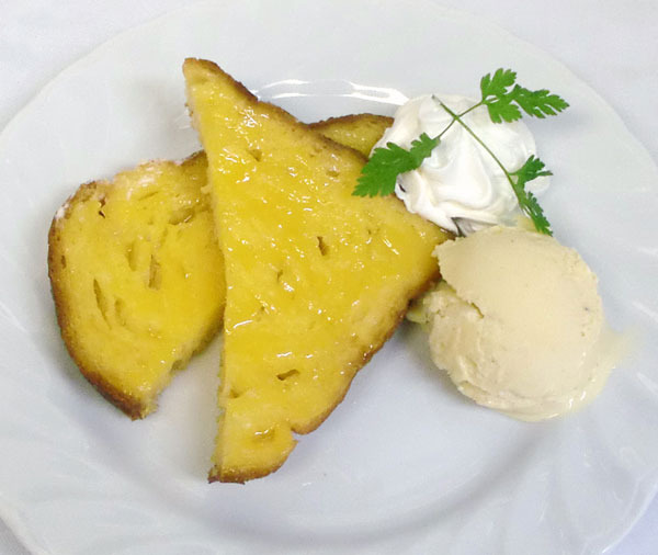 『BEATLESS ビートレス』コラボカフェ レイシアの手作りフレンチトースト 　￥700＋税(C)2018 長谷敏司・redjuice・monochrom／KADOKAWA／BEATLESS製作委員会