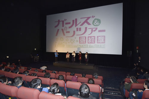 「ガルパン」歴女チームが高知を初訪問 坂本龍馬 書簡貸出セレモニーに1500人のファン集結