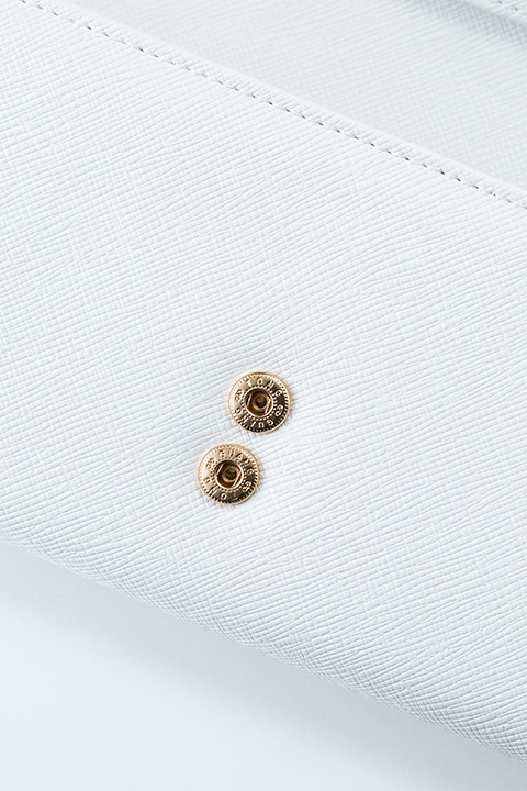 「最遊記RELOAD BLAST」コラボレーション財布 玄奘三蔵モデル 8,800円(税別)(C)峰倉かずや・一迅社／最遊記RB PROJECT