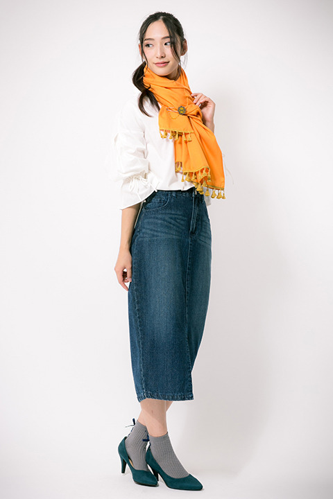 「最遊記RELOAD BLAST」ストール＆ピンセット 孫悟空モデル 8,800円(税別)(C)峰倉かずや・一迅社／最遊記RB PROJECT