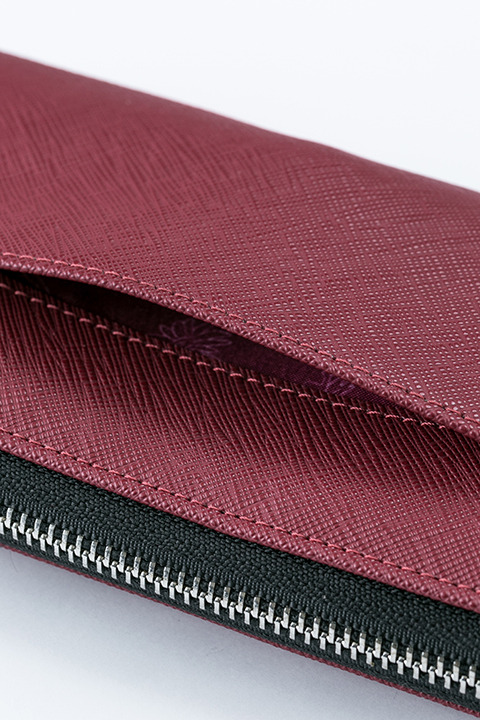 「最遊記RELOAD BLAST」コラボレーション財布 沙悟浄モデル 8,800円(税別)(C)峰倉かずや・一迅社／最遊記RB PROJECT