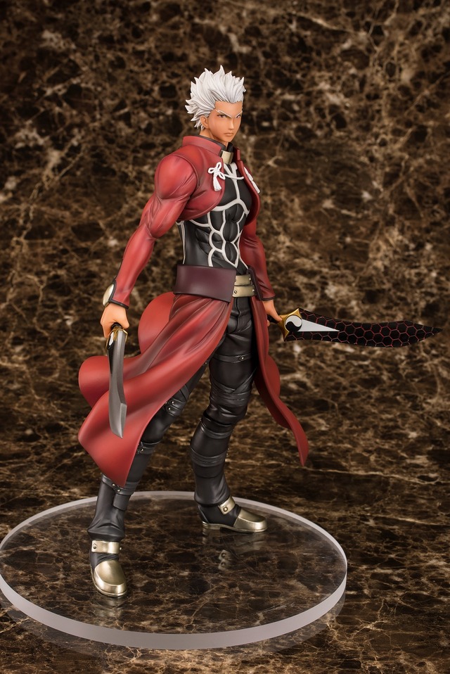 フィギュア「アーチャー Route：Unlimited Blade Works」16,800 円（税込18,144 円）(c)TYPE-MOON・ufotable・FSNPC