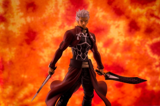 フィギュア「アーチャー Route：Unlimited Blade Works」16,800 円（税込18,144 円）(c)TYPE-MOON・ufotable・FSNPC