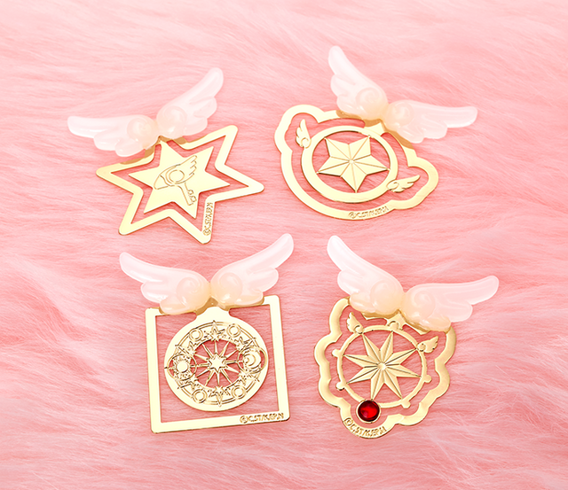 「カードキャプターさくら クリアカード編 エッチングクリップ」各900 円＋税(C)CLAMP ・ ST/講談社・ NEP ・ NHK