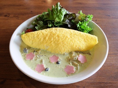 「カードキャプターさくら -クリアカード編- × TOWER RECORDS CAFE」桜満開！小狼君との再会オムライス♪1,400円(C)CLAMP・ST/講談社・NEP・NHK