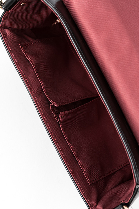 劇場版『Fate/stay night[Heaven’s Feel]』コラボレーションアイテム 遠坂 凛 モデル バッグ／11,800円(税別)(C)TYPE-MOON・ufotable・FSNPC