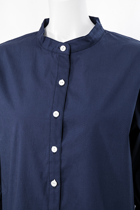 劇場版『Fate/stay night[Heaven’s Feel]』コラボレーションアイテム セイバー モデル ブラウス／9,800円(税別)(C)TYPE-MOON・ufotable・FSNPC