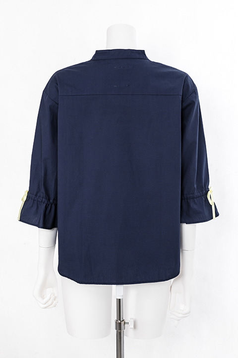 劇場版『Fate/stay night[Heaven’s Feel]』コラボレーションアイテム セイバー モデル ブラウス／9,800円(税別)(C)TYPE-MOON・ufotable・FSNPC