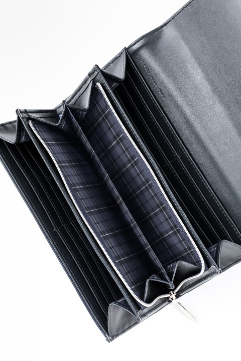 劇場版『Fate/stay night[Heaven’s Feel]』コラボレーションアイテム ランサー モデル 長財布／9,800円(税別)(C)TYPE-MOON・ufotable・FSNPC