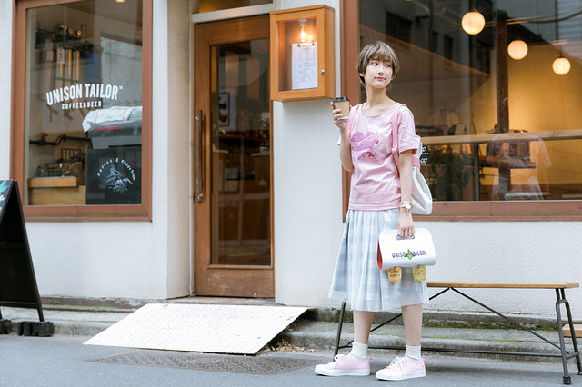 『魔法少女まどか☆マギカ』コラボレーションアイテム 鹿目まどかモデル(C)Magica Quartet／Aniplex・Madoka Movie Project Rebellion