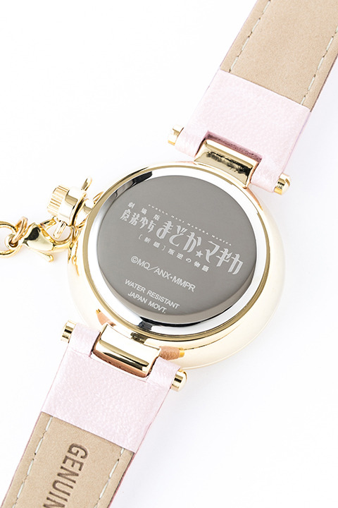 『魔法少女まどか☆マギカ』コラボレーションアイテム 鹿目まどかモデル 腕時計／14,000円(税別)(C)Magica Quartet／Aniplex・Madoka Movie Project Rebellion