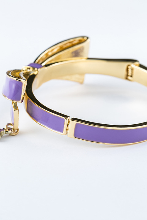 『魔法少女まどか☆マギカ』コラボレーションアイテム 暁美ほむらモデル リボンバングル／4,500円(税別)(C)Magica Quartet／Aniplex・Madoka Movie Project Rebellion