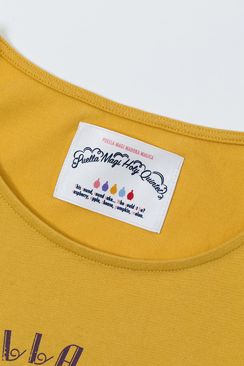 『魔法少女まどか☆マギカ』コラボレーションアイテム 巴マミモデル Tシャツ／5,000円(税別)(C)Magica Quartet／Aniplex・Madoka Movie Project Rebellion