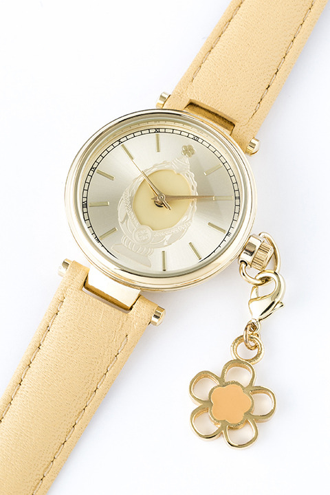 『魔法少女まどか☆マギカ』コラボレーションアイテム 巴マミモデル 腕時計／14,000円(税別)(C)Magica Quartet／Aniplex・Madoka Movie Project Rebellion