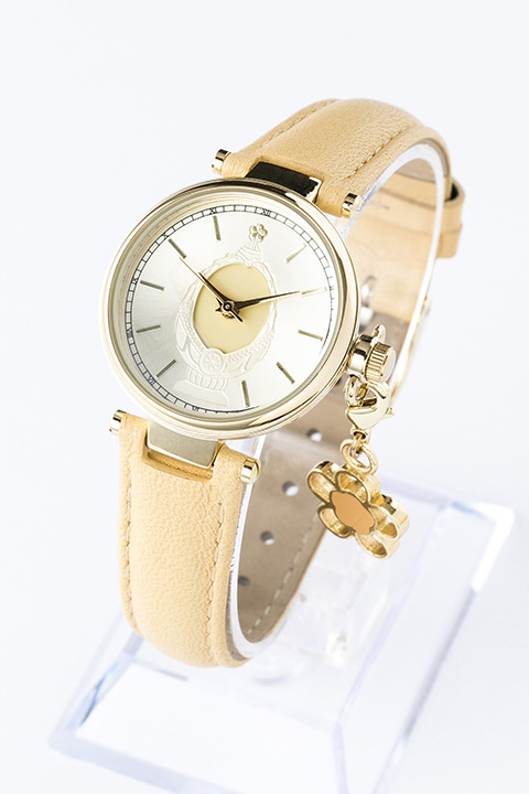 『魔法少女まどか☆マギカ』コラボレーションアイテム 巴マミモデル 腕時計／14,000円(税別)(C)Magica Quartet／Aniplex・Madoka Movie Project Rebellion