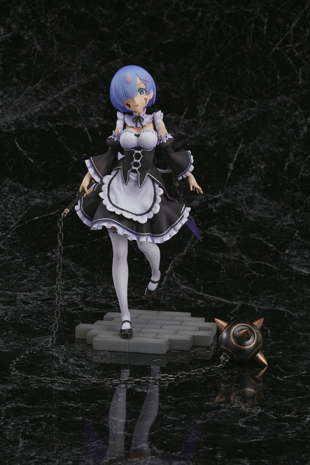 フィギュア「レム」12,300円（税込）(C)長月達平・株式会社KADOKAWA刊／Re:ゼロから始める異世界生活製作委員会