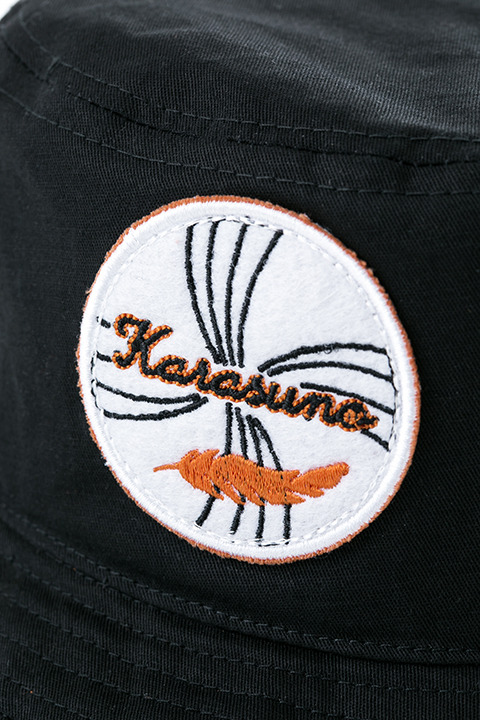 『ハイキュー!!』コラボレーションアイテム 烏野高校 モデル 帽子／5,000円(税別)(C)古舘春一／集英社・「ハイキュー!!3rd」製作委員会・MBS