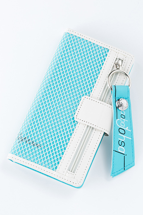 『ハイキュー!!』コラボレーションアイテム 青葉城西高校 モデル スマートフォンケース／4,800円(税別)(C)古舘春一／集英社・「ハイキュー!!3rd」製作委員会・MBS