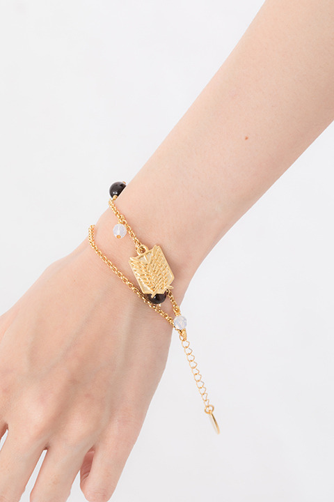 『進撃の巨人』コラボレーション エレン・イェーガー モデル ブレスレット 6,800円(税別)(C)諫山創・講談社／「進撃の巨人」製作委員会