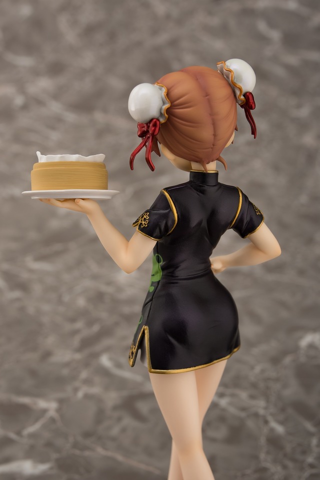 1/8スケールフィギュア「御坂美琴 チャイナドレスstyle BlackVer.」12,000円 ＋税(C)鎌池和馬／冬川基／アスキー・メディアワークス／PROJECT-RAILGUN S