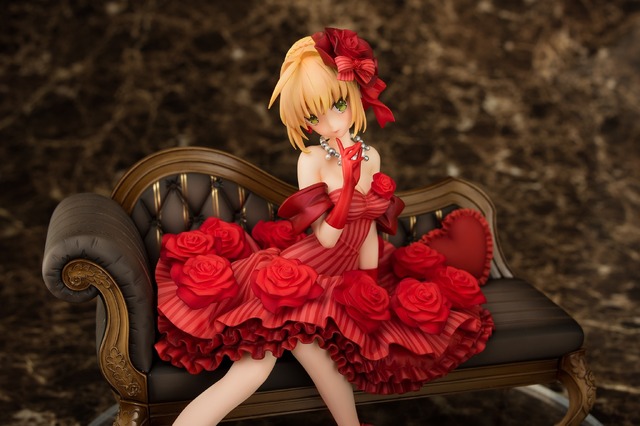 1／7スケールフィギュア「アイドル皇帝／ネロ」19,800円（税込）(C)TYPE-MOON