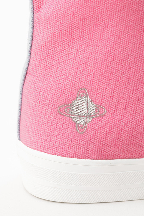 『アイドルマスター SideM』コラボレーションS.E.Mスニーカー 9,800円(税別)(C)BNEI／PROJECT SideM