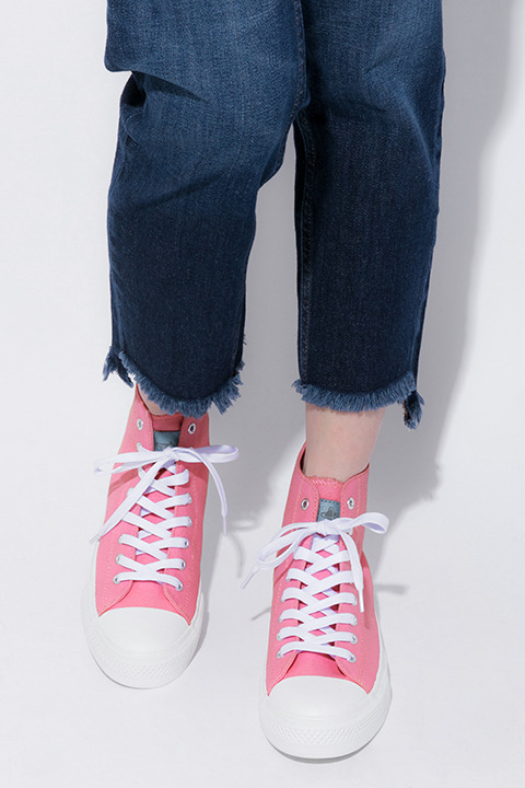 『アイドルマスター SideM』コラボレーションS.E.Mスニーカー 9,800円(税別)(C)BNEI／PROJECT SideM