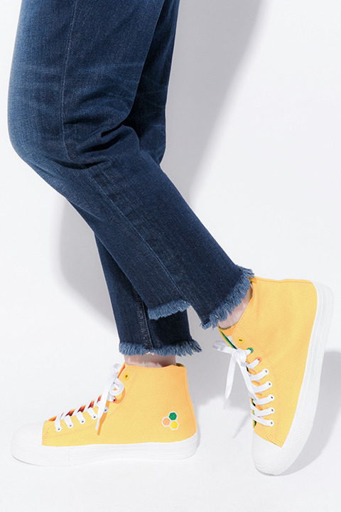 『アイドルマスター SideM』コラボレーションWスニーカー 9,800円(税別)(C)BNEI／PROJECT SideM