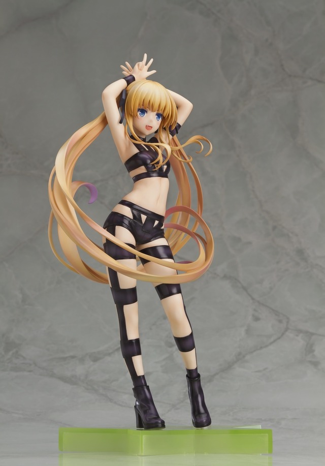 「澤村・スペンサー・英梨々 HOT LIMIT Ver.」12,500 円（税込）(C)DIESEL corporation (C)2017 丸戸史明・深崎暮人・KADOKAWA ファンタジア文庫刊／冴えないｂな製作委員会