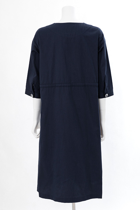 『K RETURN OF KINGS』コラボレーションアイテム 伏見猿比古モデル ガウンワンピース10,800円(税別)(C)GoRA・GoHands／k-project