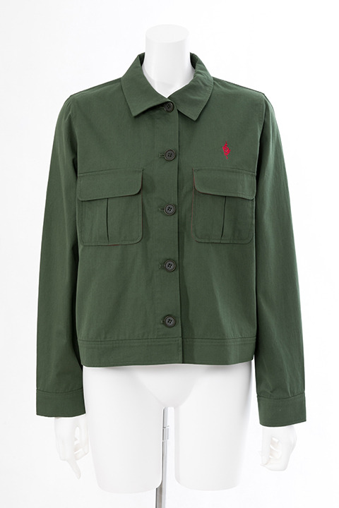 『K RETURN OF KINGS』コラボレーションアイテム 八田美咲モデル ミリタリーシャツ10,800円(税別)(C)GoRA・GoHands／k-project