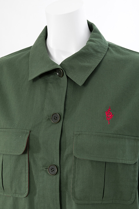 『K RETURN OF KINGS』コラボレーションアイテム 八田美咲モデル ミリタリーシャツ10,800円(税別)(C)GoRA・GoHands／k-project