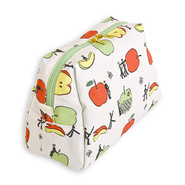 「トラペーズポーチ（2500円・税別／全3種）」（C）2015-2018 DMM GAMES/Nitroplus