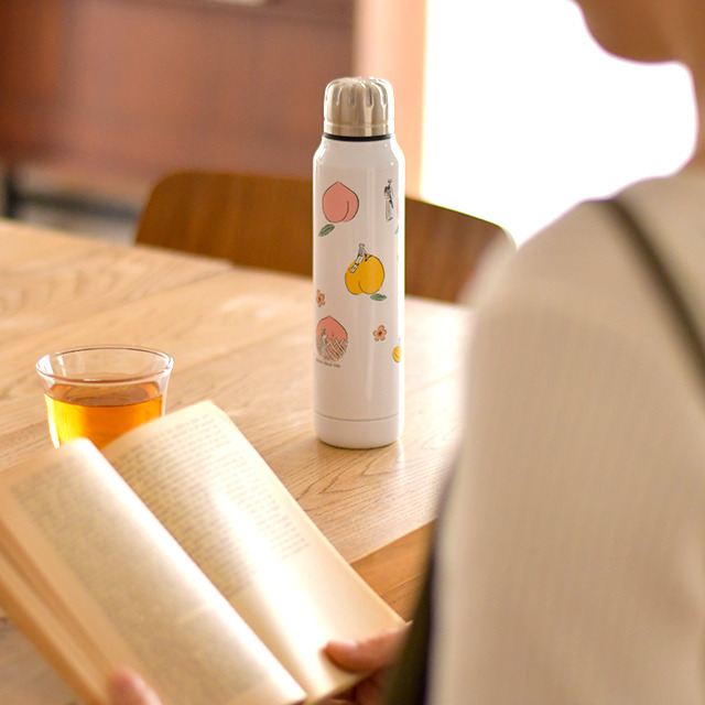 「thermo mug ステンレスボトル（3800円・税別／全3種）」（C）2015-2018 DMM GAMES/Nitroplus