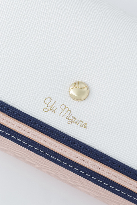 『サンリオ男子』コラボレーション 財布／7,800円(税別) 水野 祐 モデル(C)2015, 2018 SANRIO CO., LTD. APPROVAL NO.S584763 HP