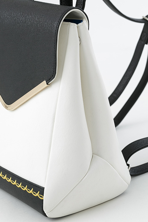 『刀剣乱舞-ONLINE-』コラボレーションバッグ 太鼓鐘貞宗 モデル 12,800円(税別)(C)2015-2018 DMM GAMES/Nitroplus