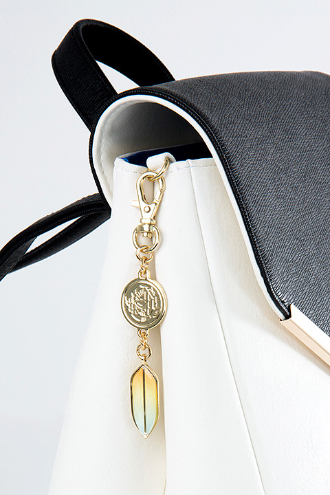 『刀剣乱舞-ONLINE-』コラボレーションバッグ 太鼓鐘貞宗 モデル 12,800円(税別)(C)2015-2018 DMM GAMES/Nitroplus