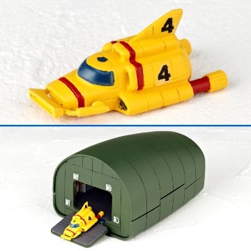 Thunderbirds ™ and (c) ITC Entertainment Group Limited 1964, 1999 and2013.Licensed by Granada Ventures Limited. All rights reserved.